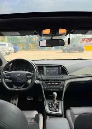 Hyundai Elantra Sport 2018 Blue