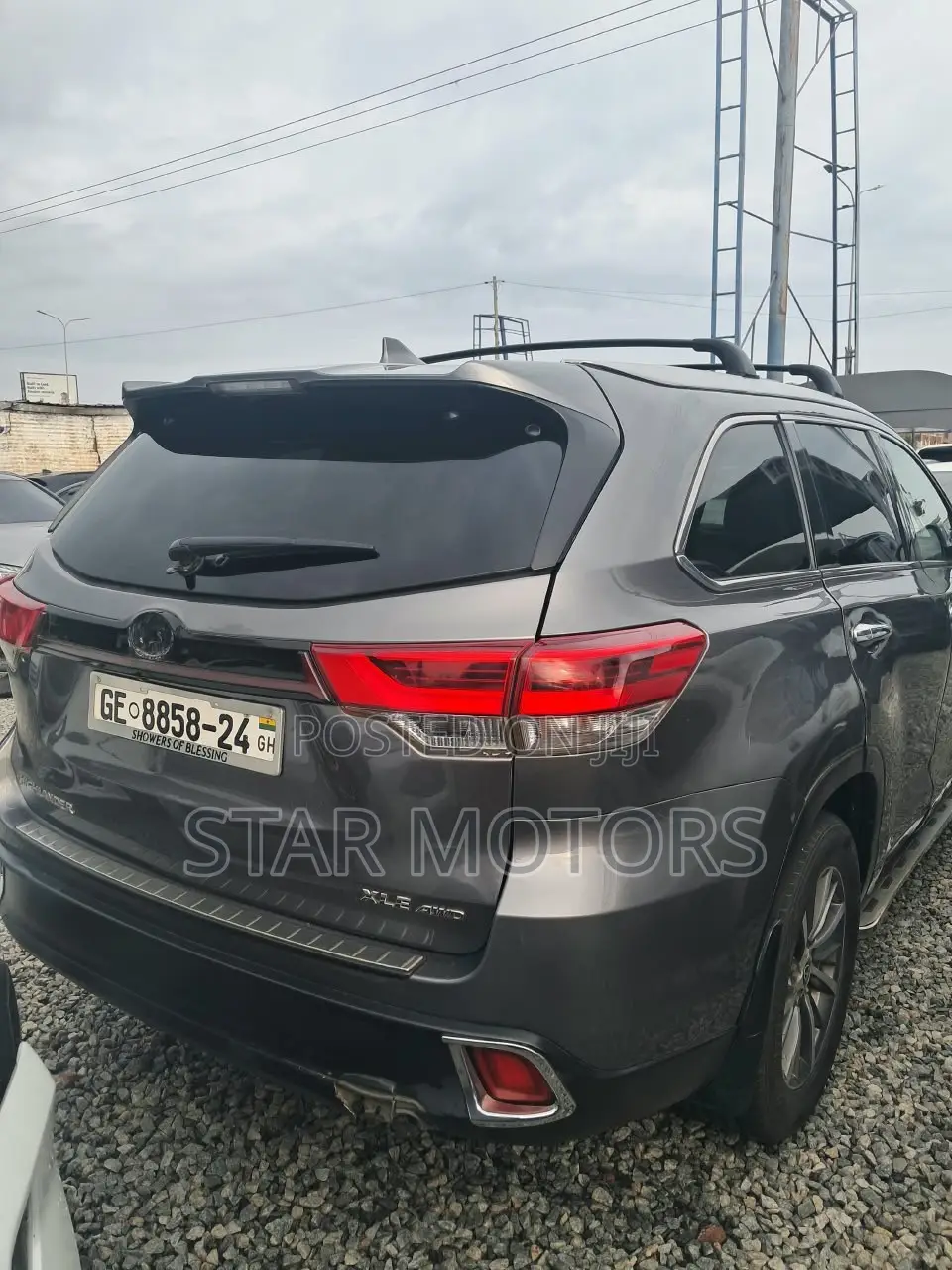 Toyota Highlander XLE 2019 Gray