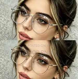 Round Clear Glasses