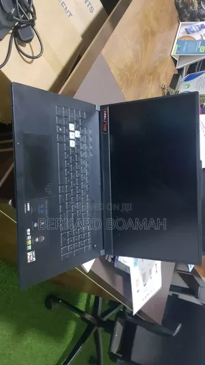 Laptop Asus TUF Gaming A17 16GB AMD Ryzen 7 SSD 1T