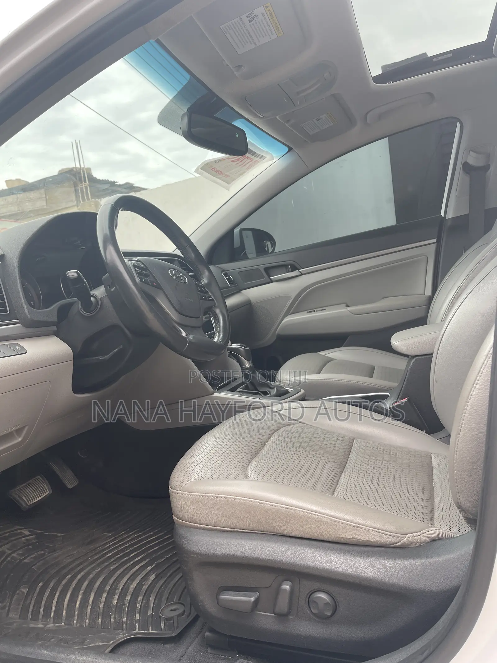 Hyundai Elantra 2017 White