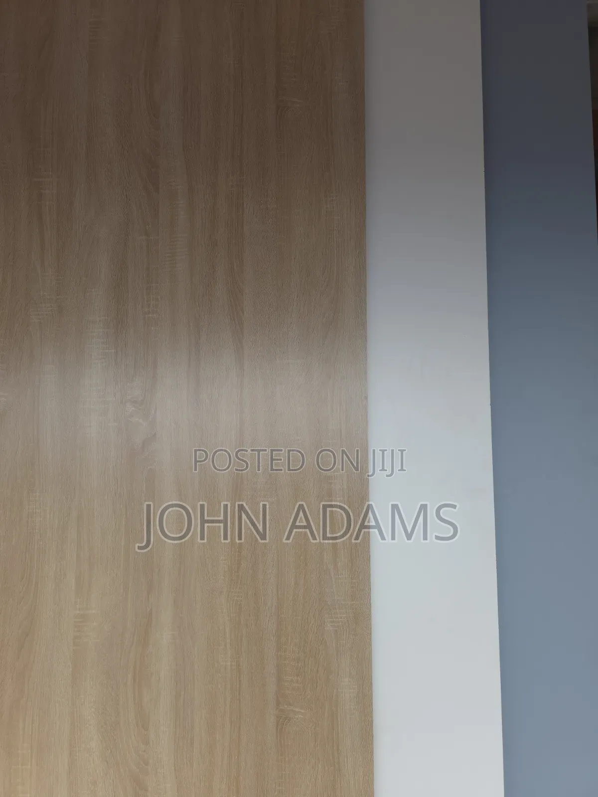 Semi-Gloss Laminated Plywood 18mm Mahogany 1220x2440