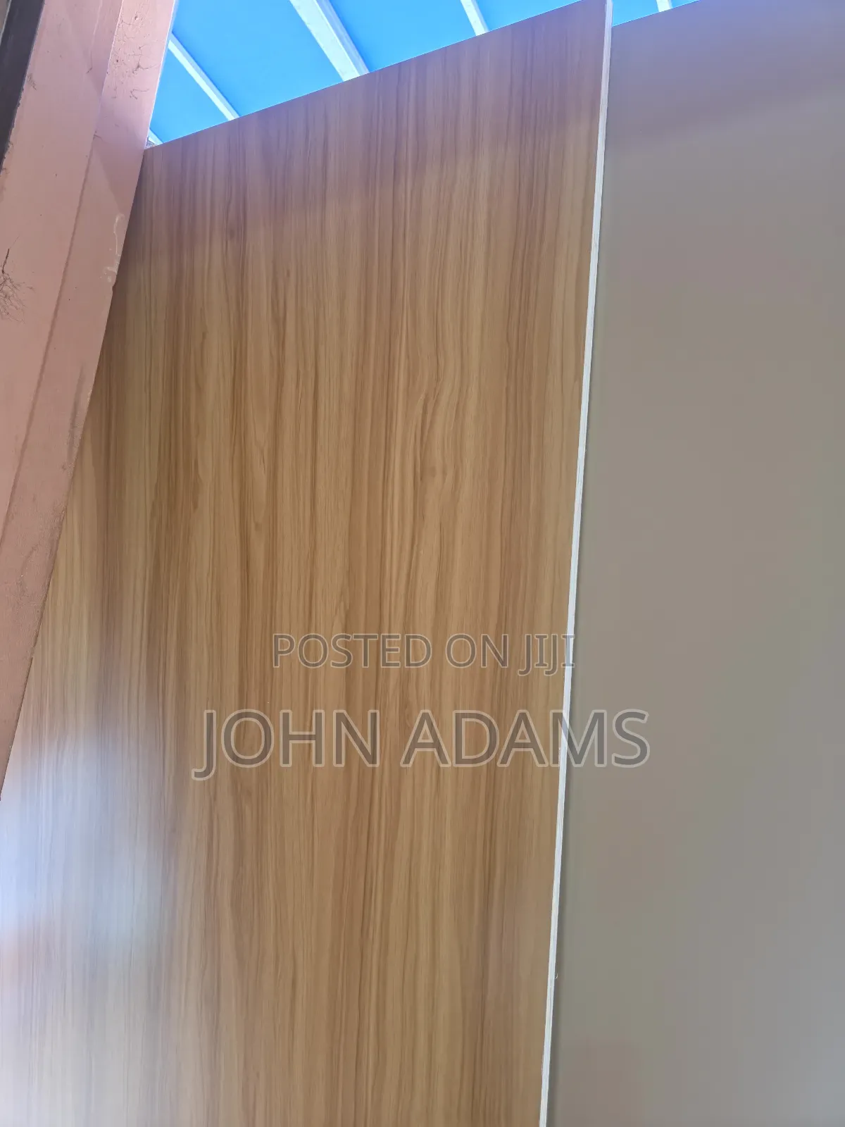Semi-Gloss Laminated Plywood 18mm Mahogany 1220x2440