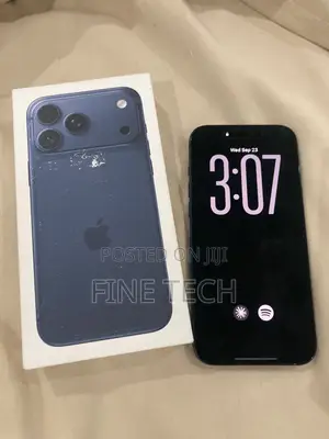 Apple iPhone 17 Pro Max 256 GB Blue