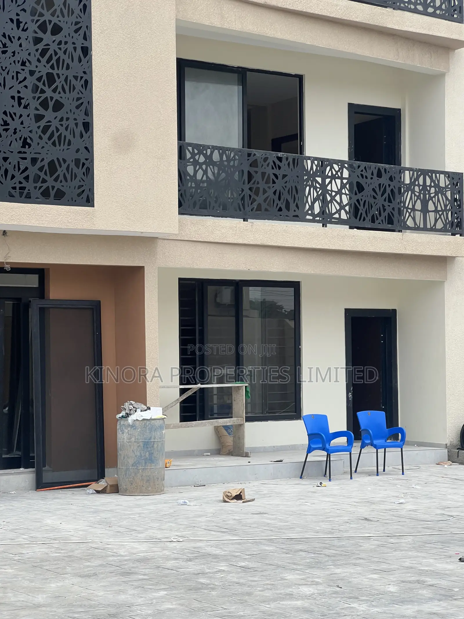 1bdrm Apartment in Winsconsin, North Legon for rent