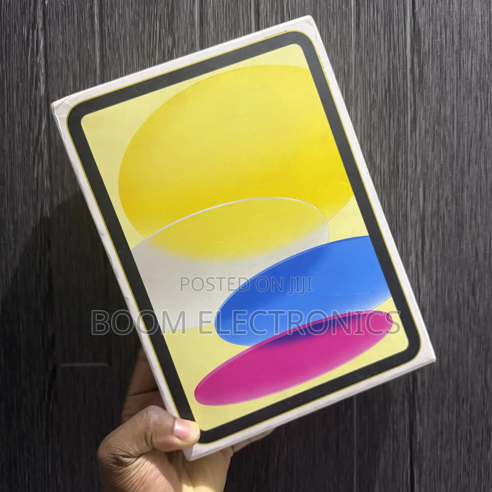 New Apple iPad (2025) 128 GB Yellow