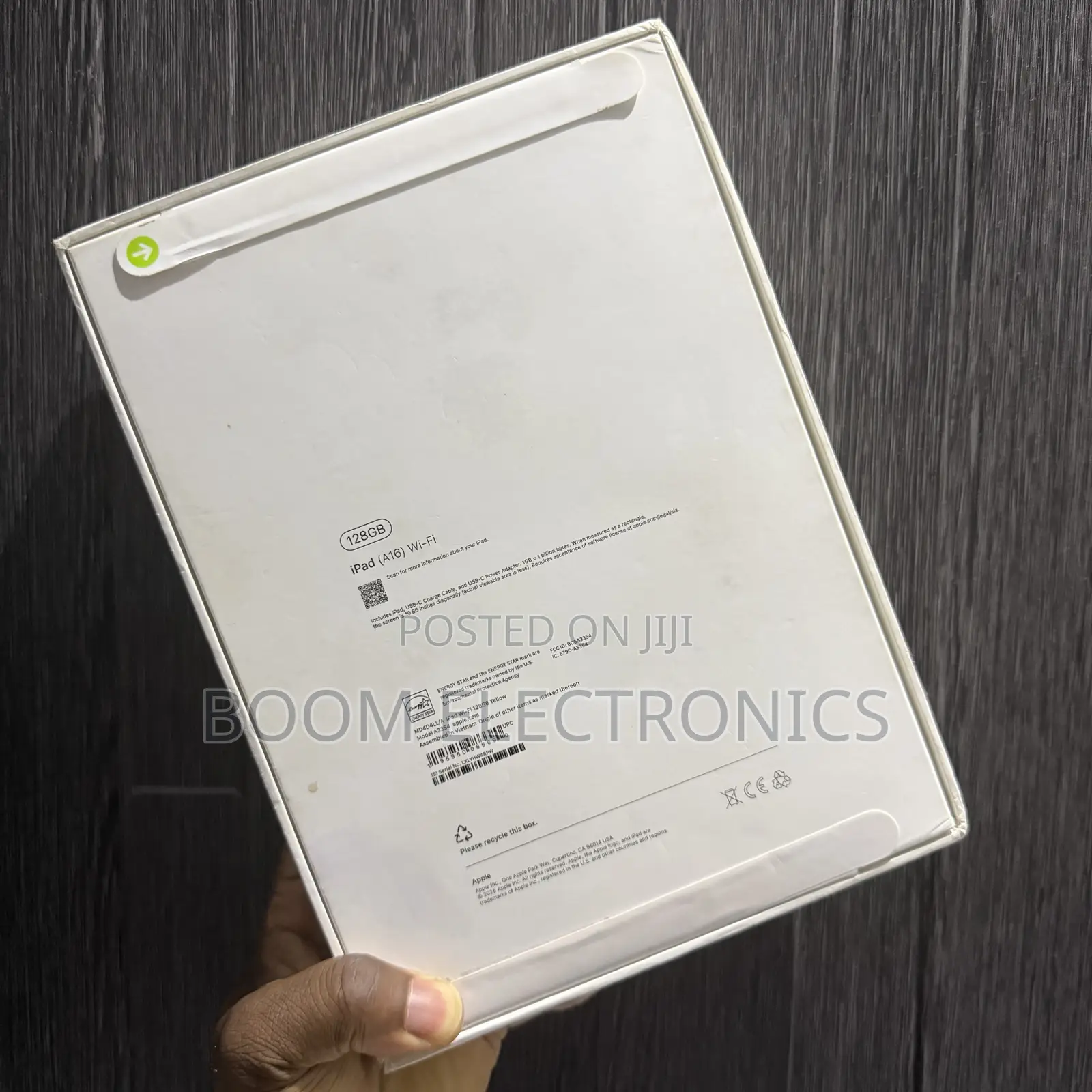 New Apple iPad (2025) 128 GB Yellow