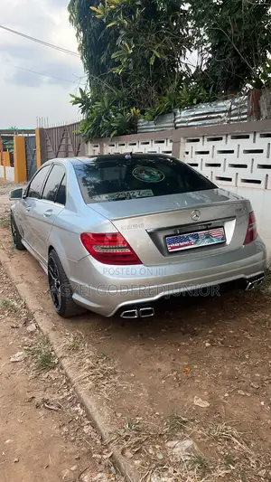 Mercedes-Benz C250 2014 Silver