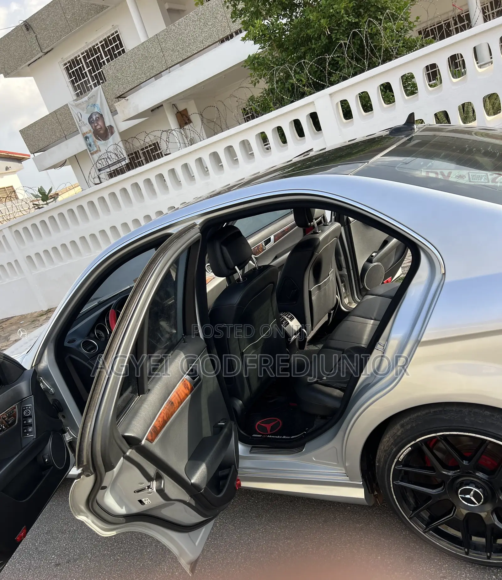 Mercedes-Benz C250 2014 Silver