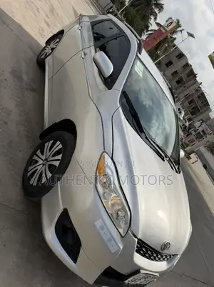 Toyota Matrix 2010 Silver