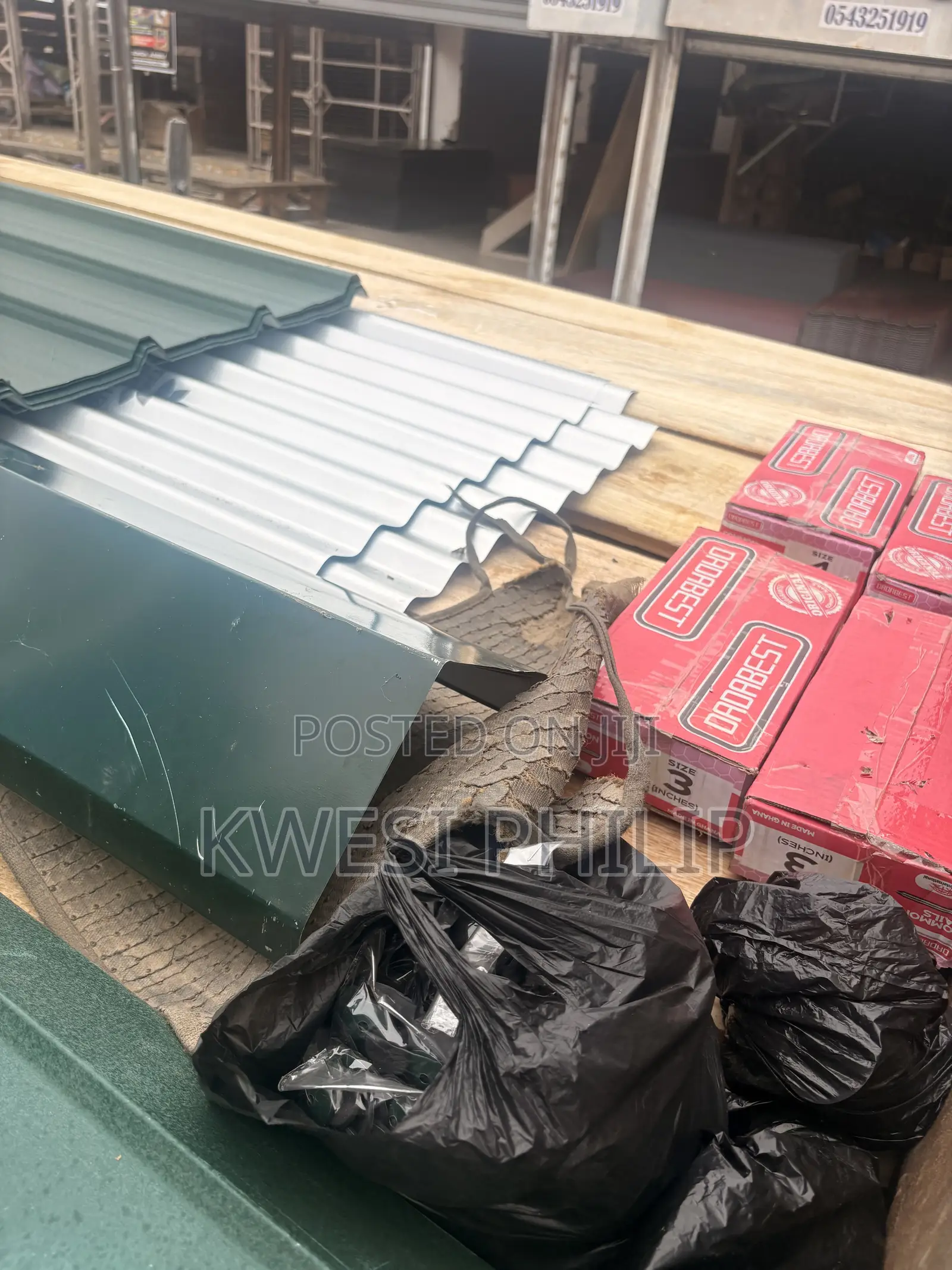 Original Roofing Sheets & Nails - All Points 3.5 4.0 4.5