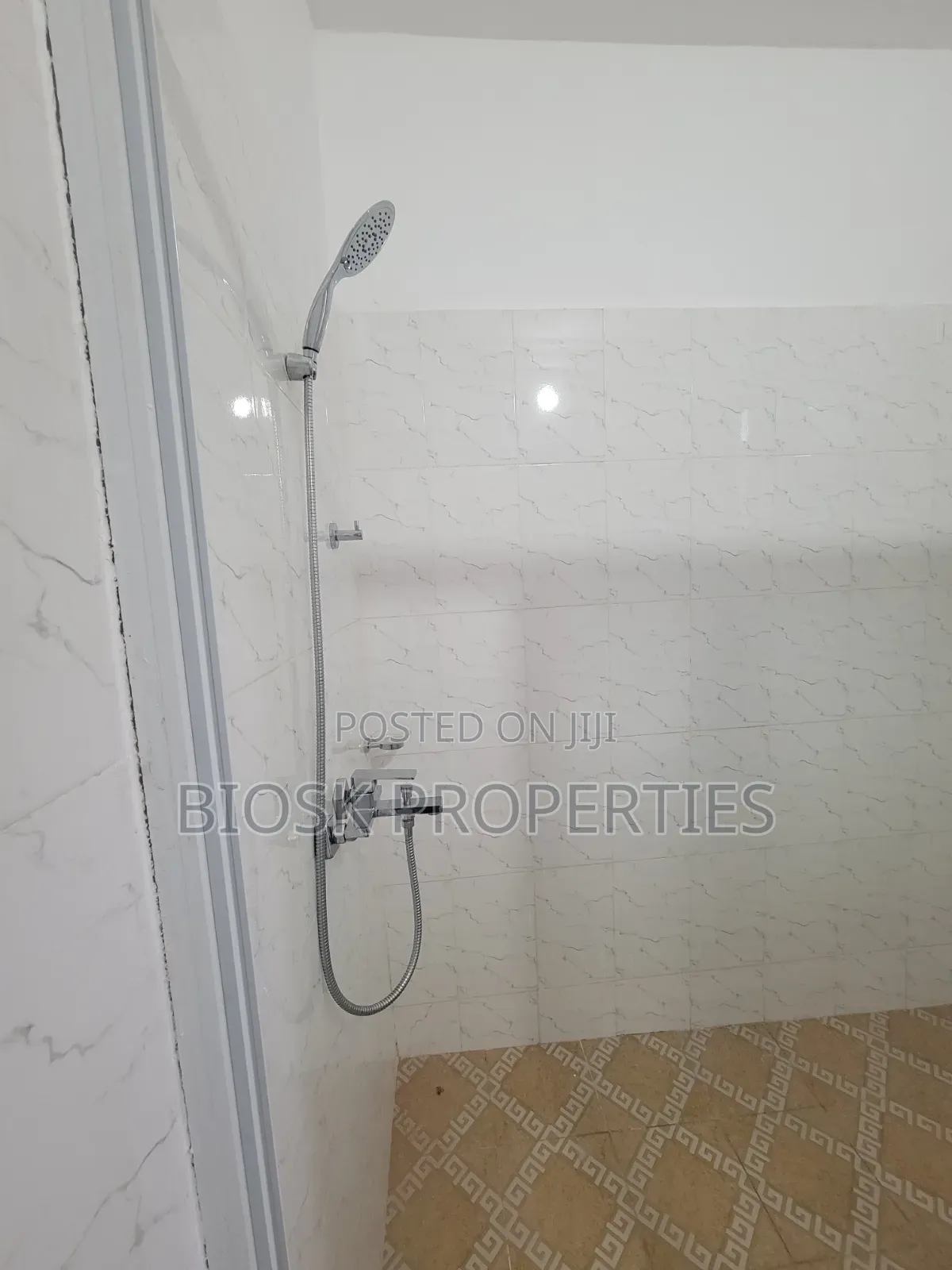 2bdrm Apartment in Biosk Properties, Malejor for rent