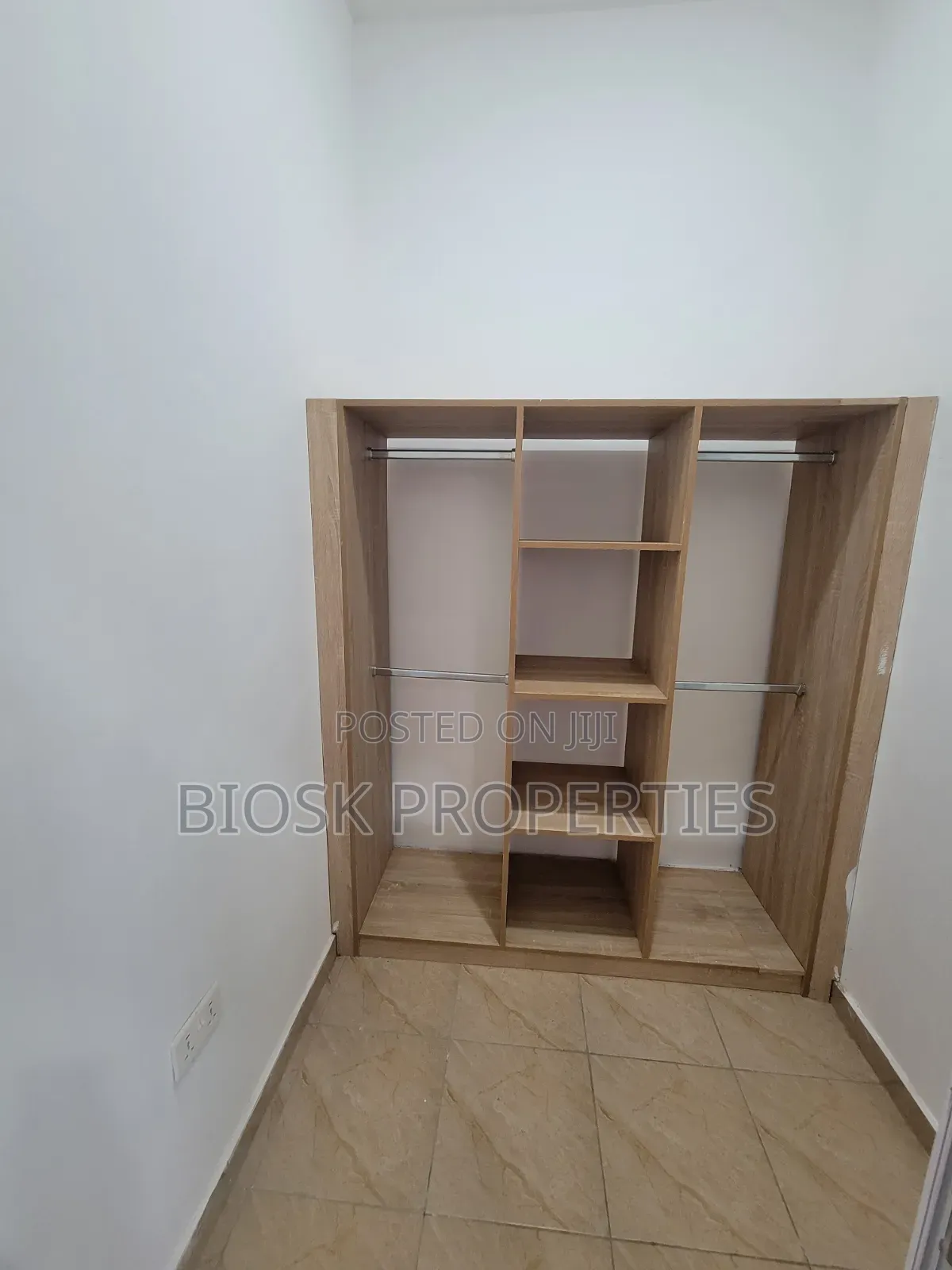 2bdrm Apartment in Biosk Properties, Malejor for rent