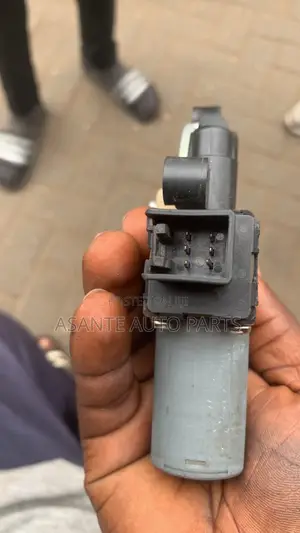 Toyota IA Door Regulator Motor