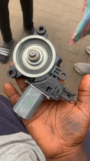Toyota IA Door Regulator Motor