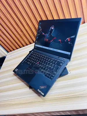 Laptop Lenovo ThinkPad T14 16GB AMD Ryzen 5 SSD 256GB