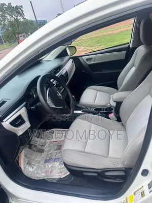 Toyota Corolla S w/Special Edition Pkg (1.8L 4cyl CVT) 2016 White
