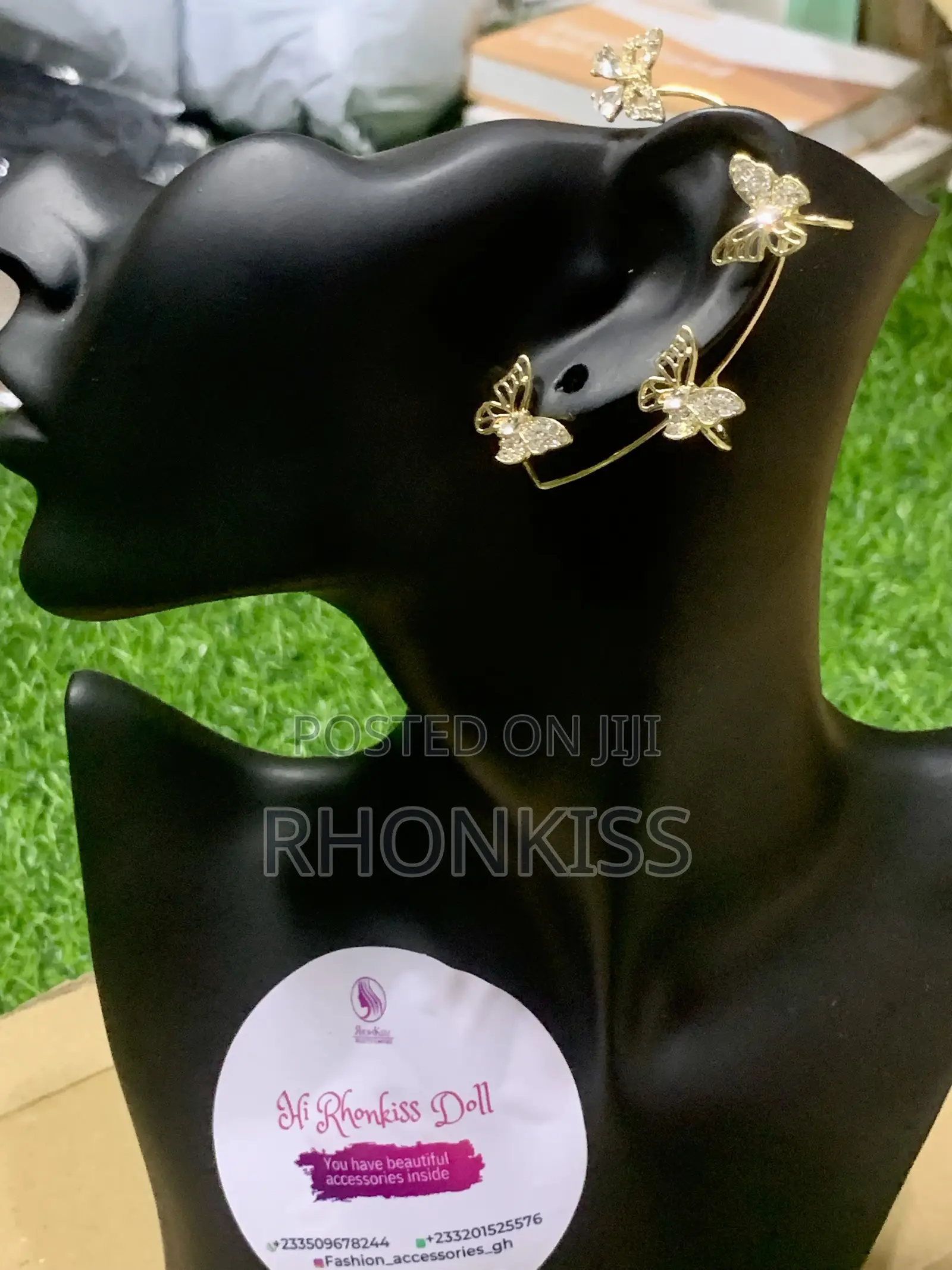 Ladies Earcuff