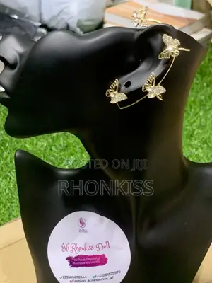 Ladies Earcuff