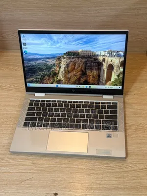 Laptop HP EliteBook 830 G7 16GB Intel Core i7 SSD 256GB