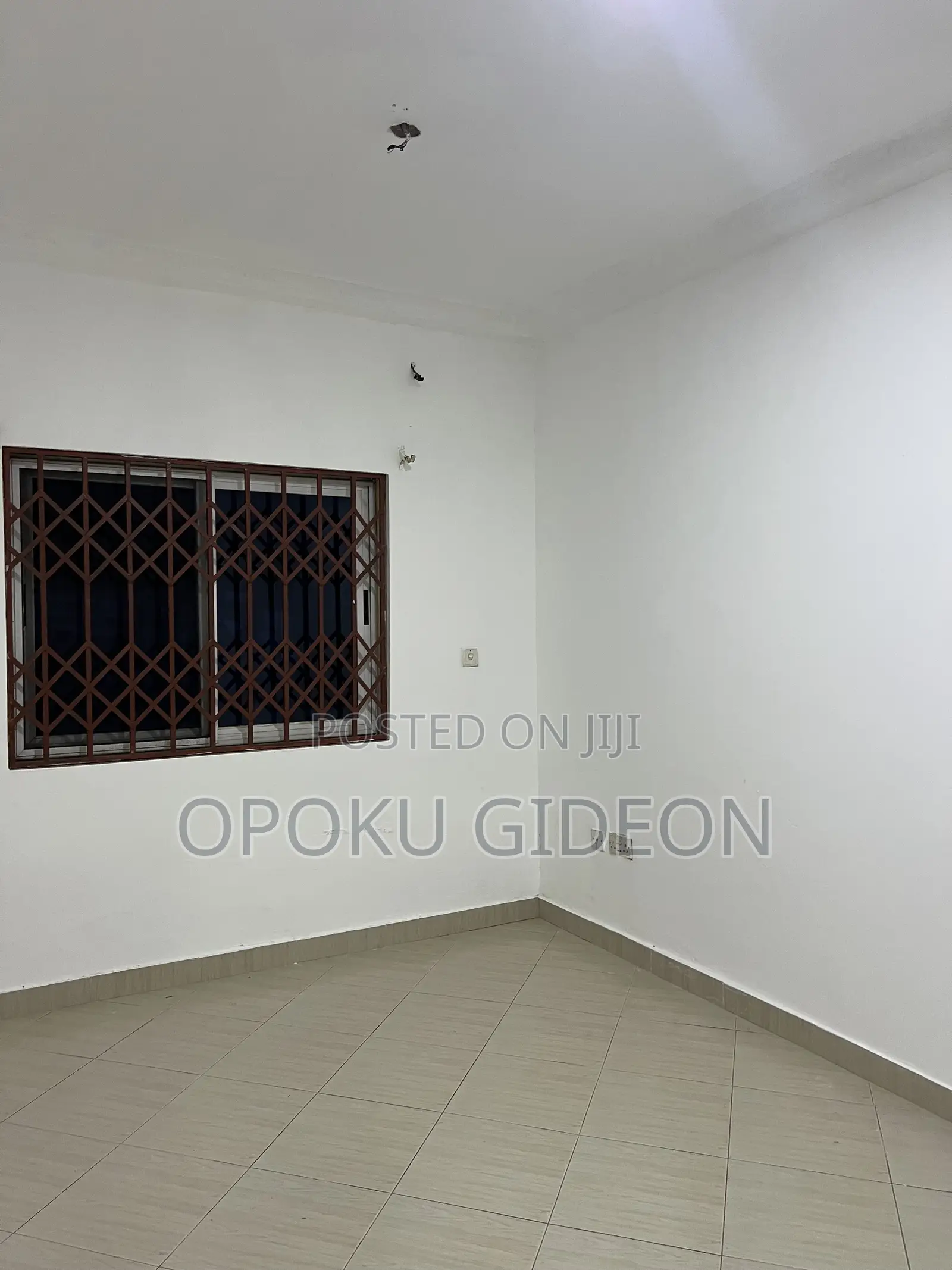 2bdrm Apartment in Ablekuma, Olebu for rent