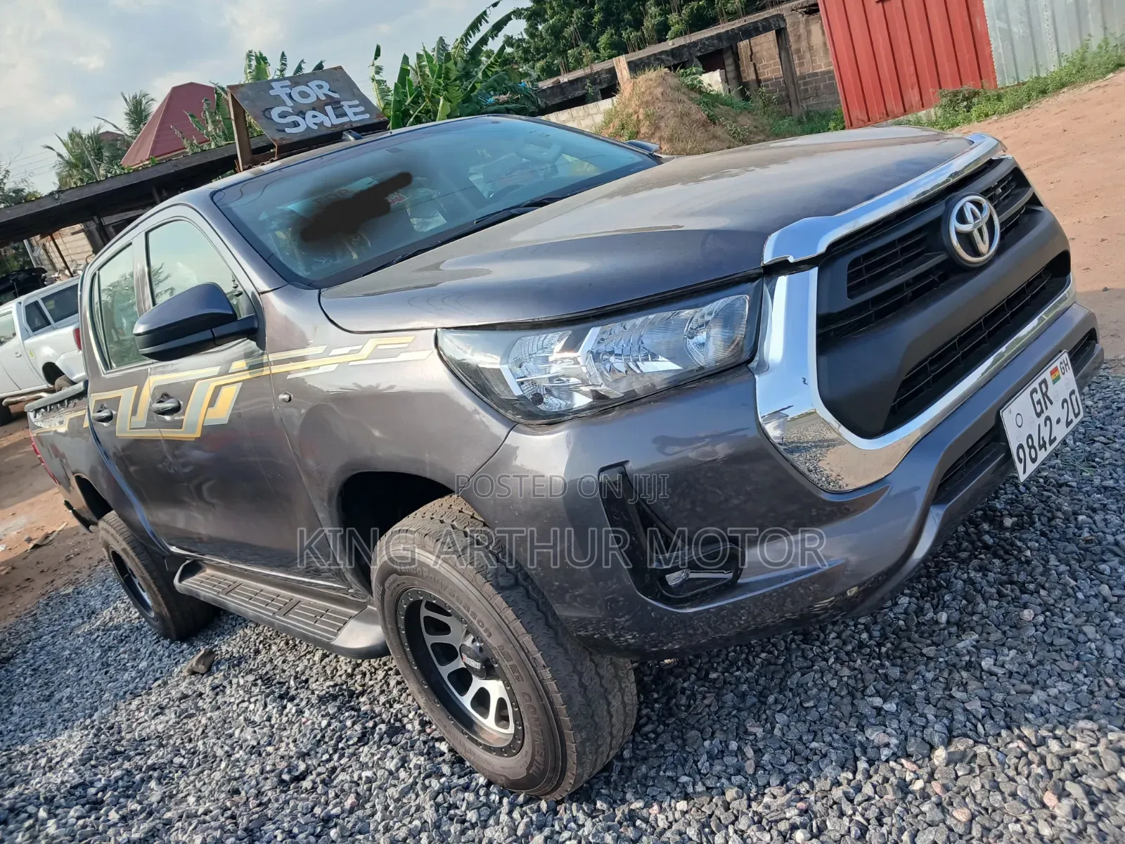 Toyota Hilux Revo Double Cab Petrol 2.7 AWD 2017 Gray