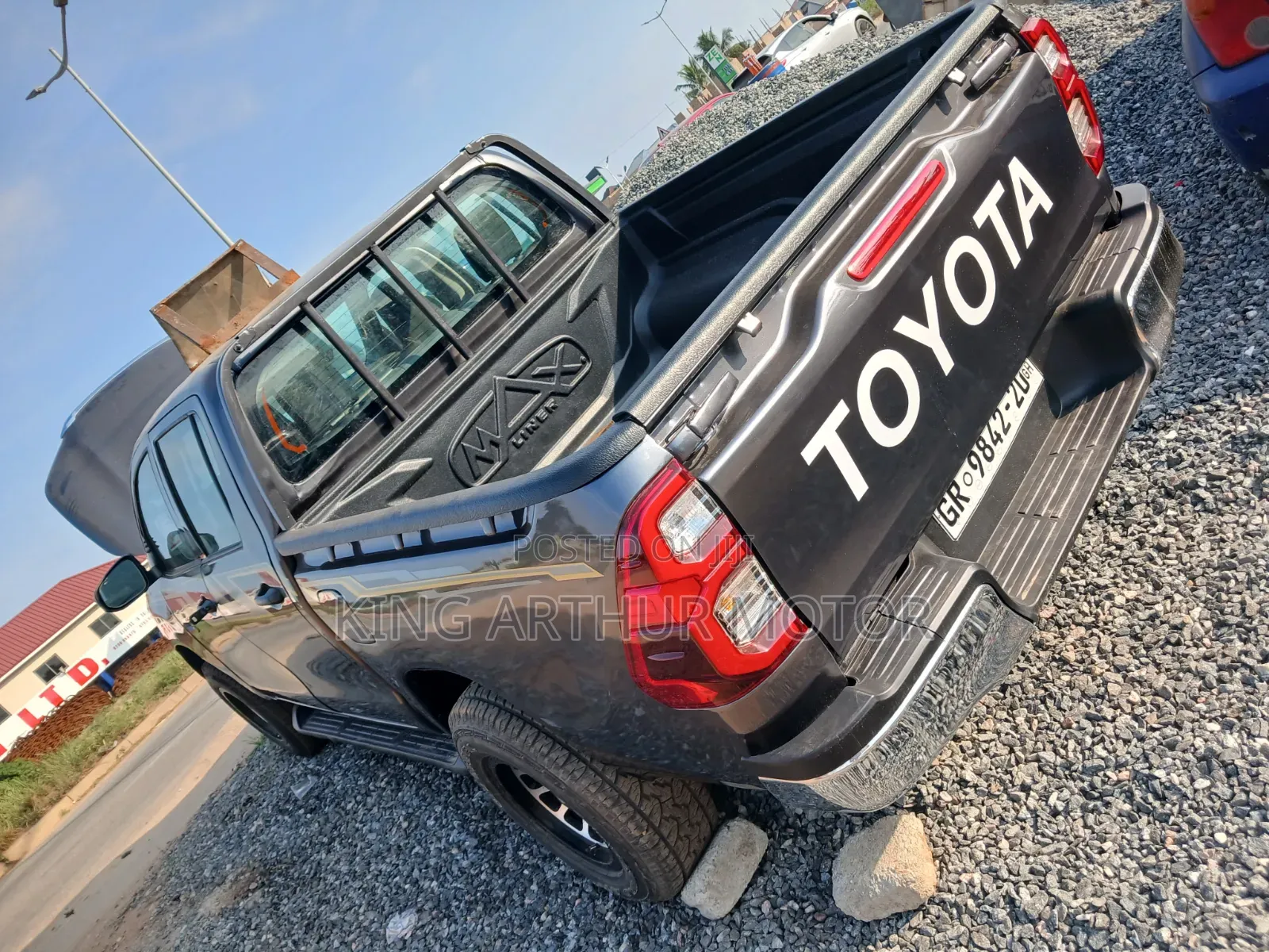 Toyota Hilux Revo Double Cab Petrol 2.7 AWD 2017 Gray