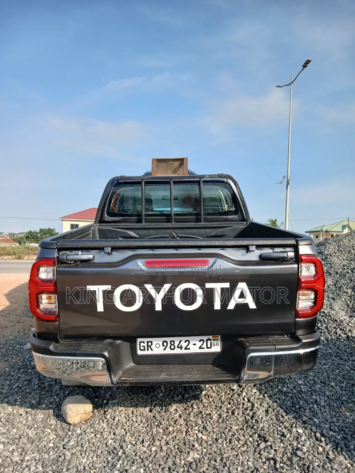 Toyota Hilux Revo Double Cab Petrol 2.7 AWD 2017 Gray
