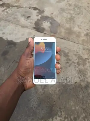 Apple iPhone 7 32 GB Silver
