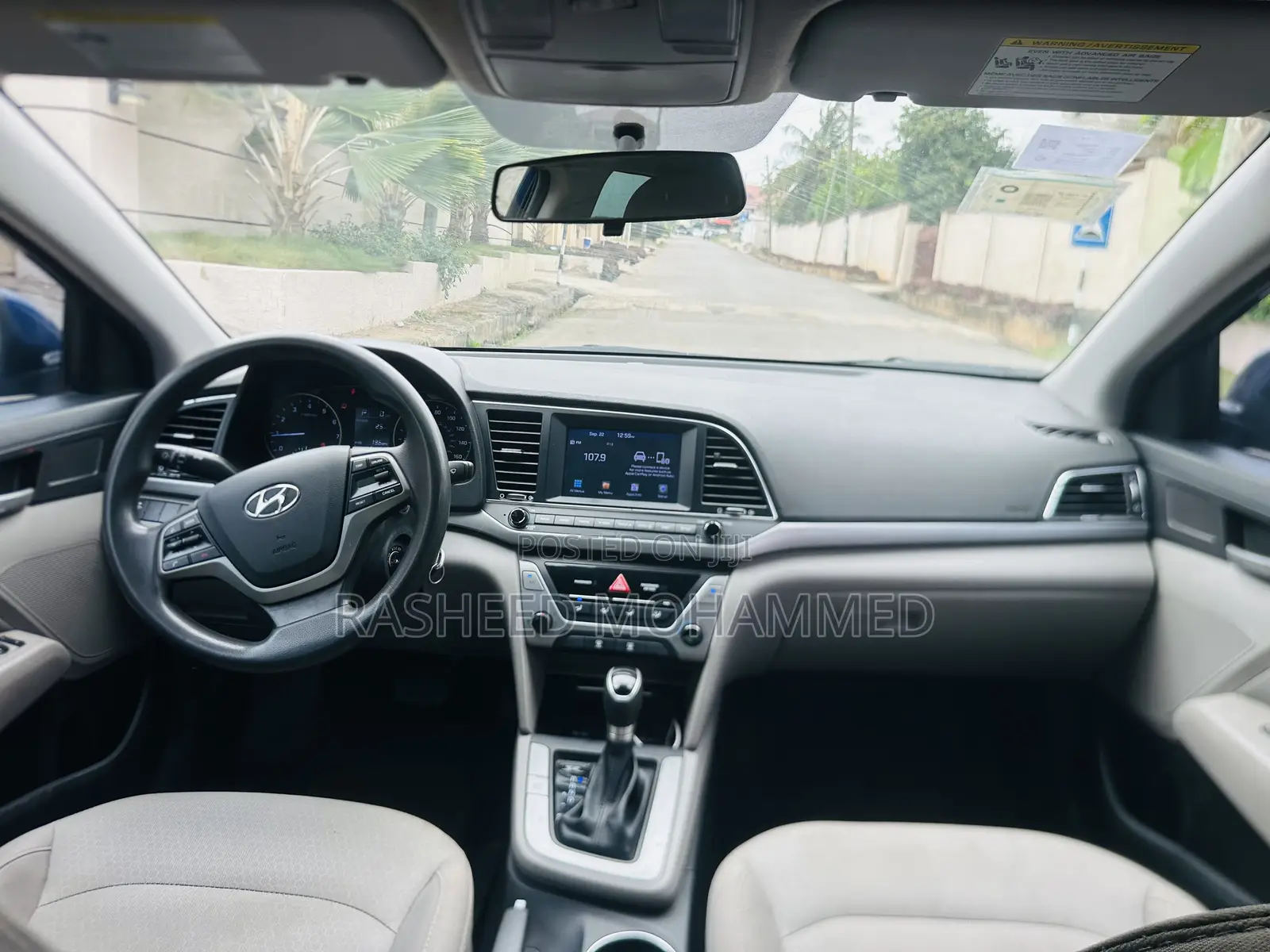 Hyundai Elantra 2017 Blue
