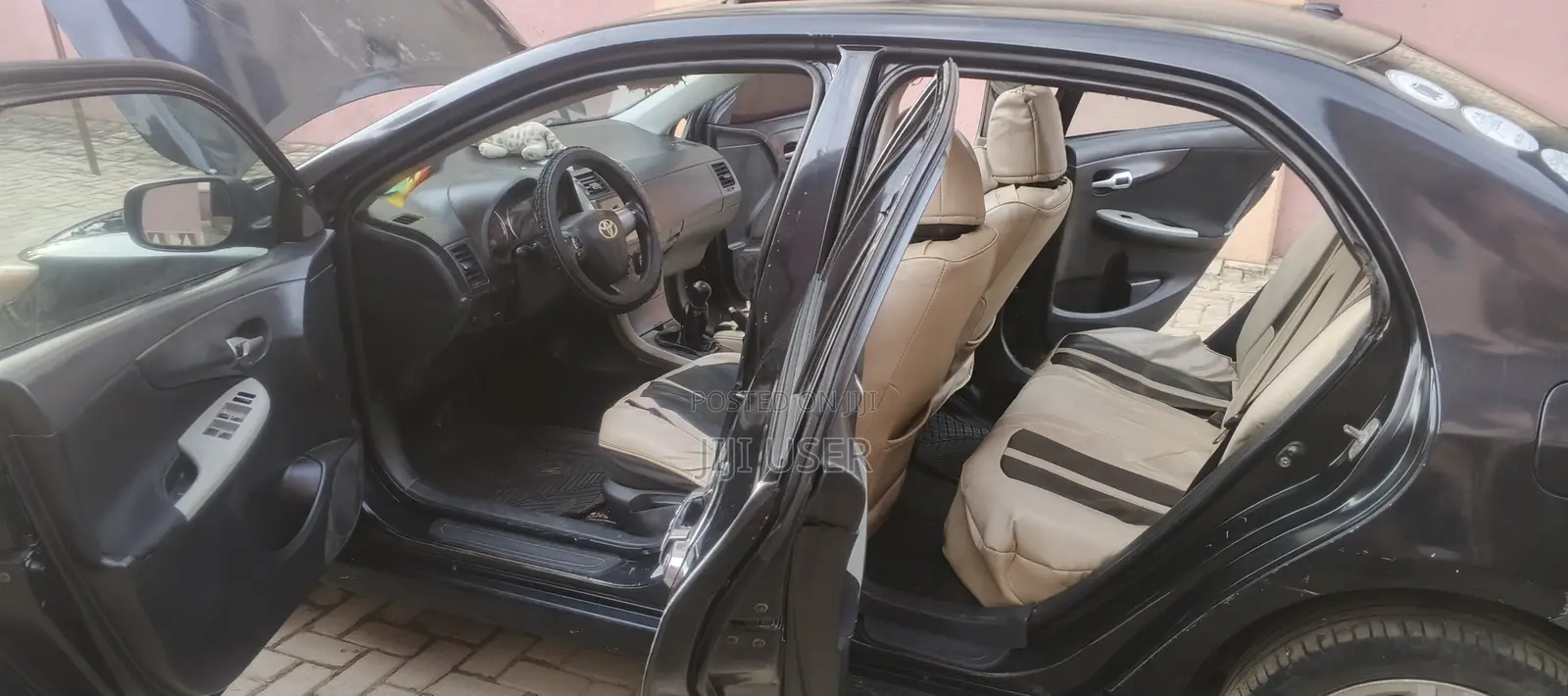 Toyota Corolla S 5-Speed 2013 Black