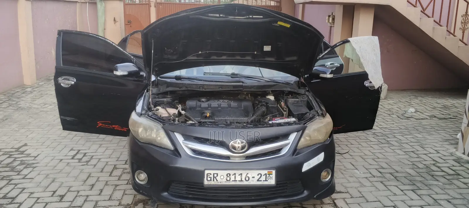 Toyota Corolla S 5-Speed 2013 Black