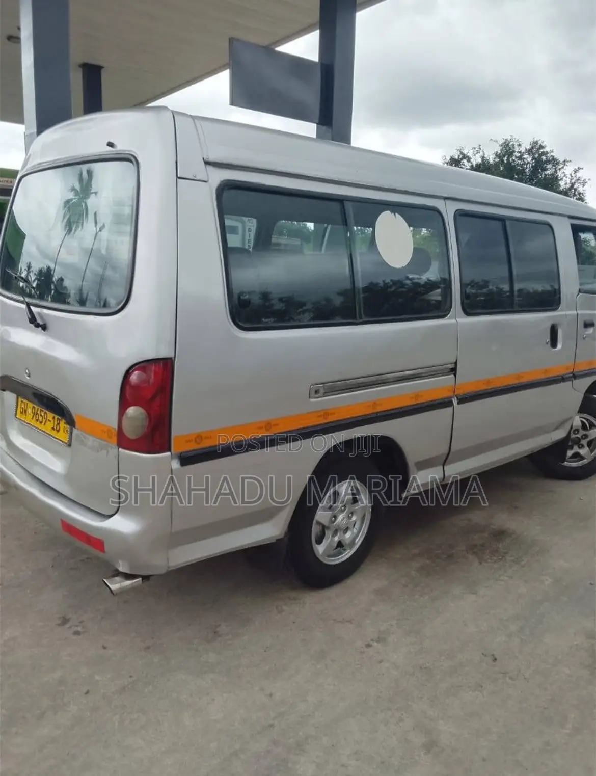 Hyundai H-100 2003 Silver