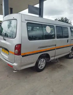 Hyundai H-100 2003 Silver