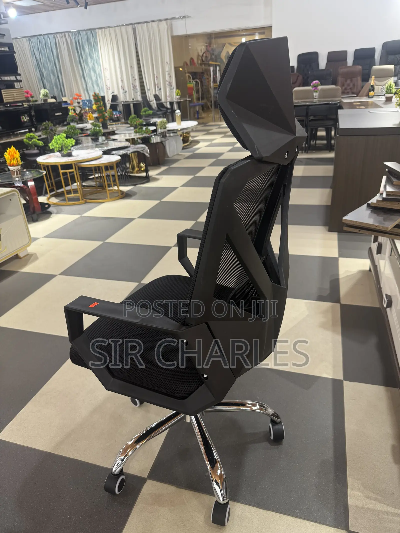 Ergonomic Swivel Office Chair