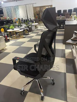 Ergonomic Swivel Office Chair