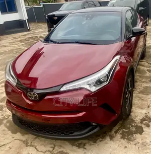 Toyota C-HR 2019 Red
