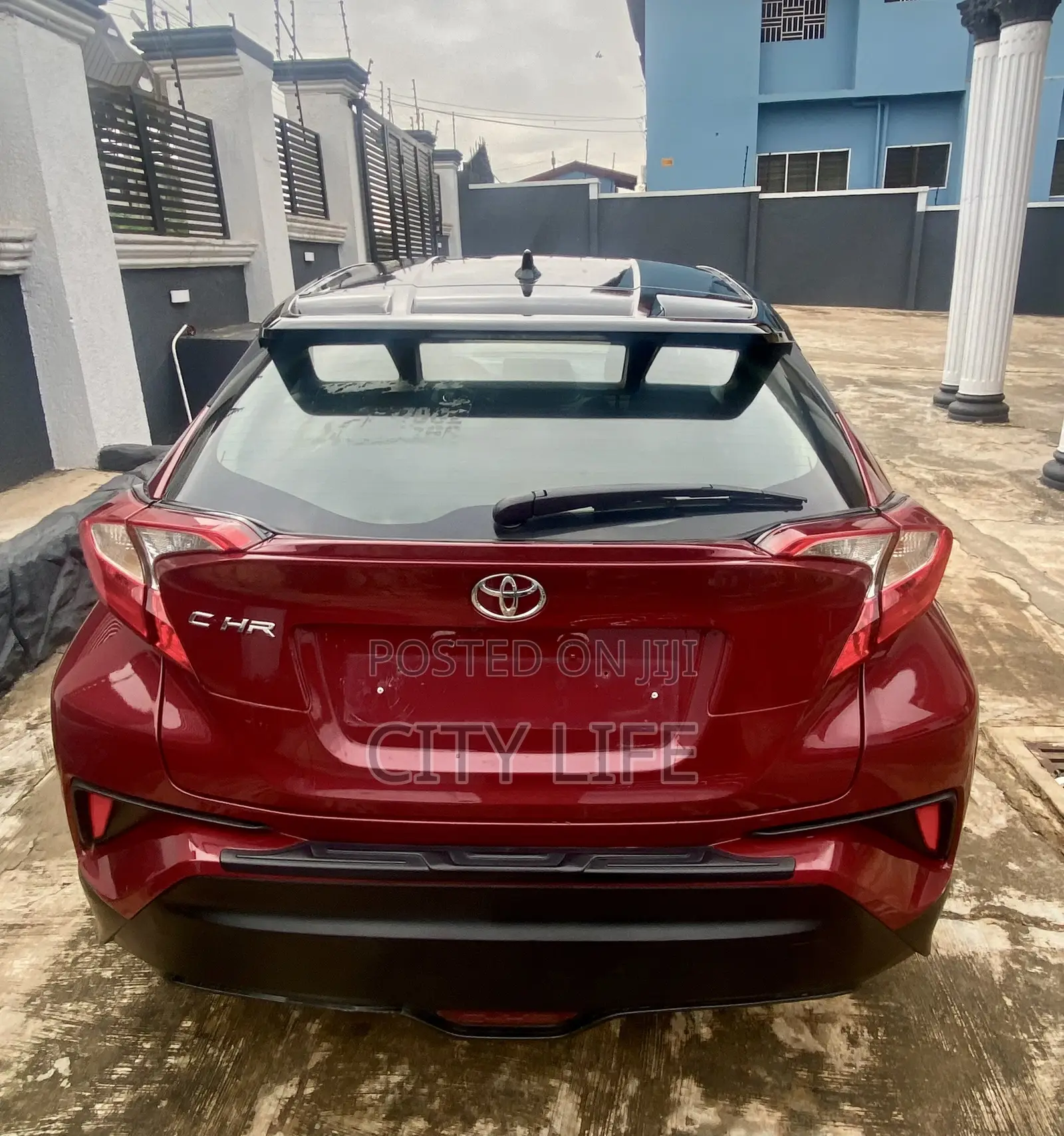 Toyota C-HR 2019 Red