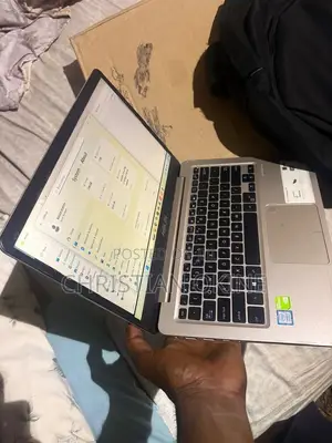 Laptop Asus 4GB Intel Core i7 HDD 256GB