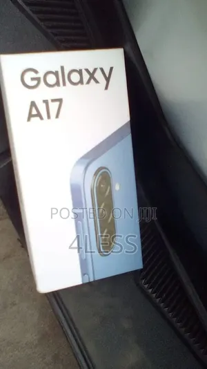 New Samsung Galaxy A17 5G 256 GB Blue