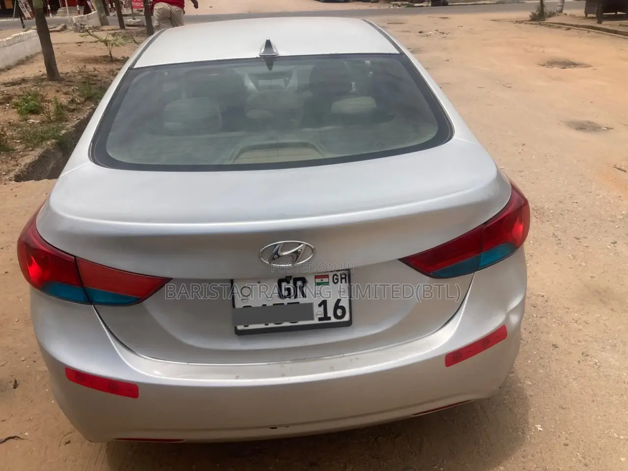 Hyundai Elantra GLS Sedan FWD (1.8L 4cyl 6M) 2013 Silver