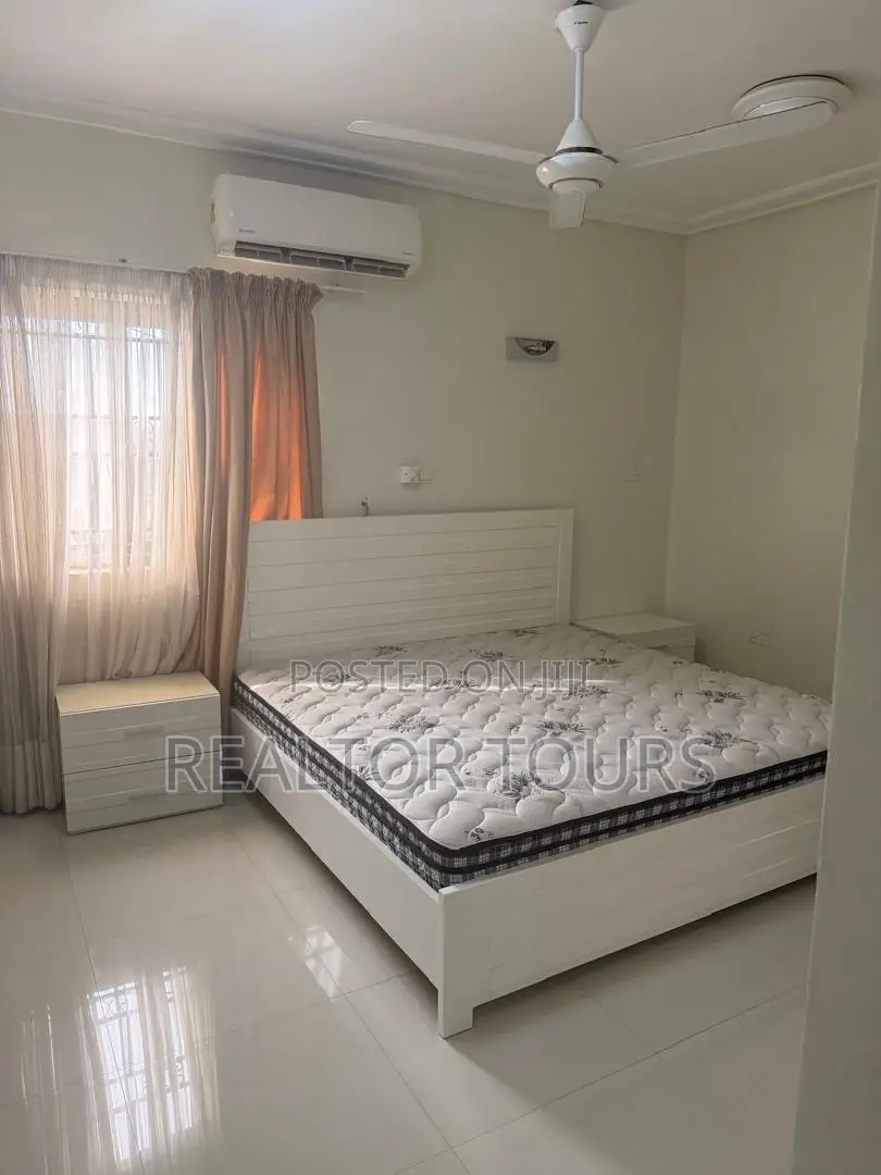 Furnished 4bdrm House in Sakumono for rent