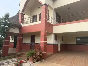 Furnished 4bdrm House in Sakumono for rent