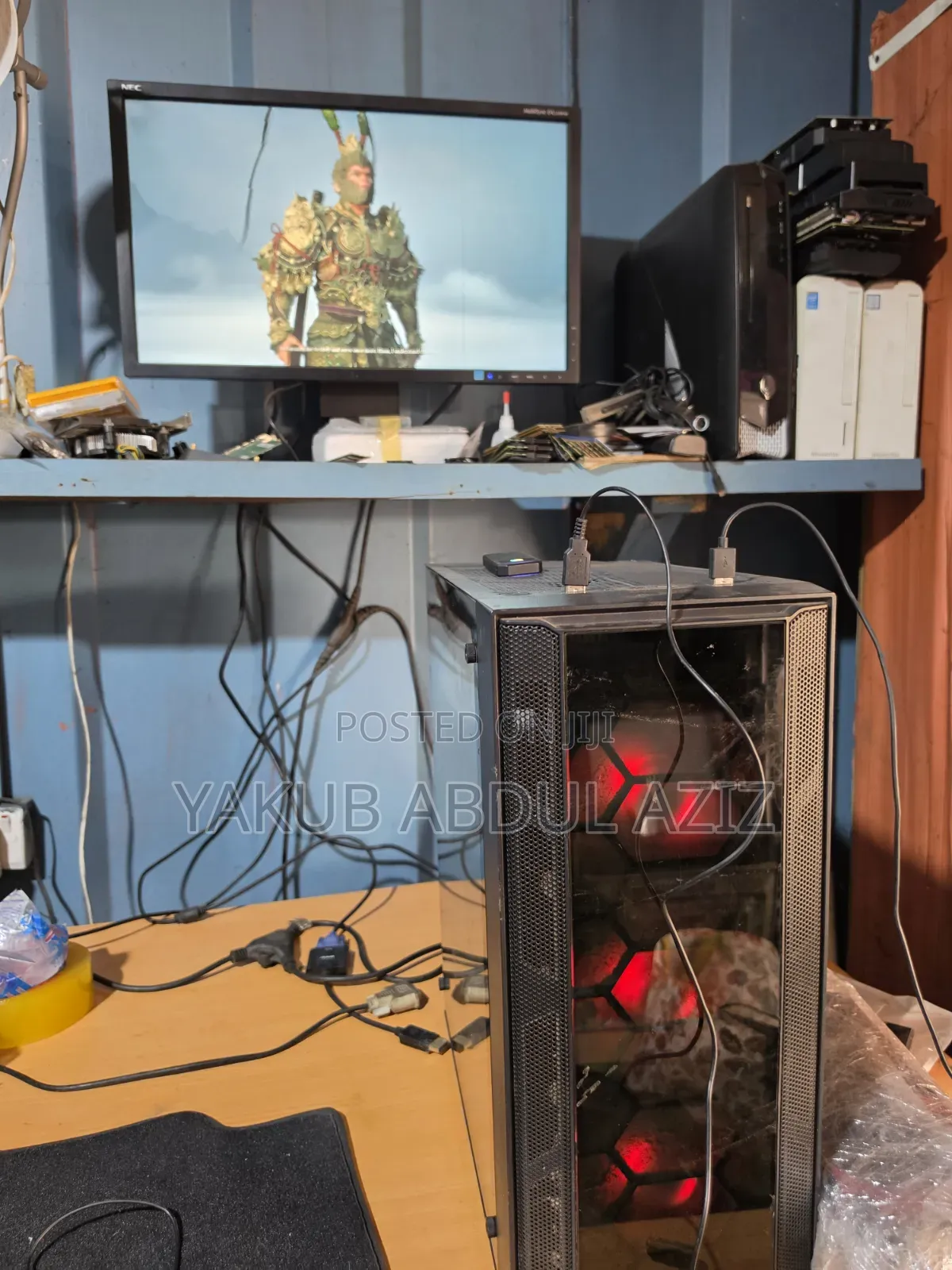 Desktop Computer MSI model 8GB AMD Ryzen 5 HDD 1T