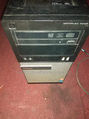 Desktop Computer Dell OptiPlex 3020 4GB Intel Core i3 HDD 16 GB