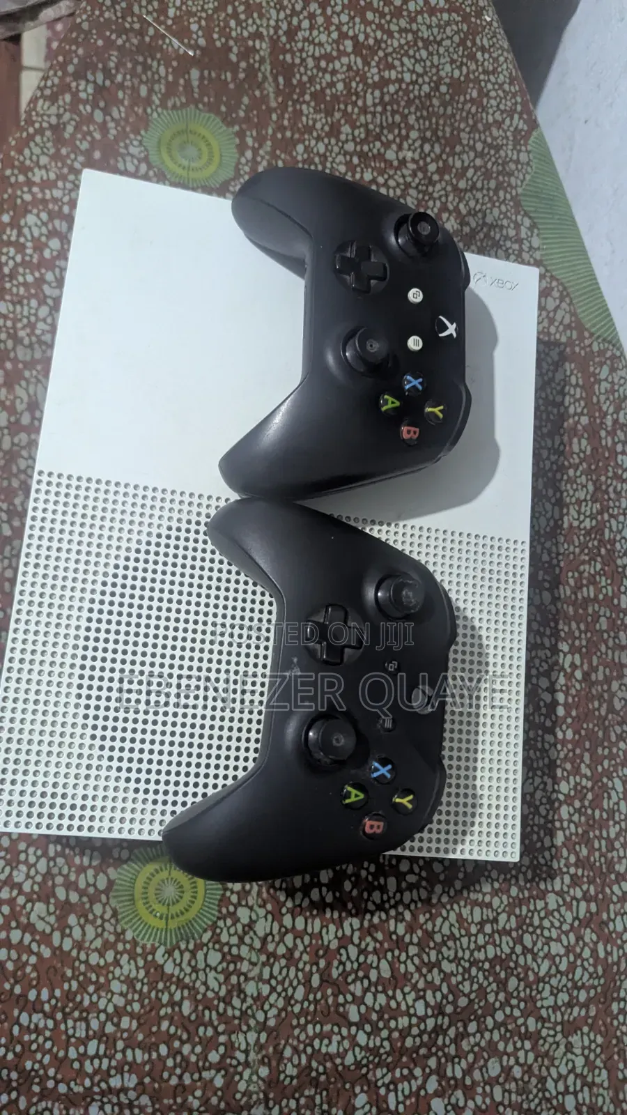 Xbox One S 1TB With Two Controllers