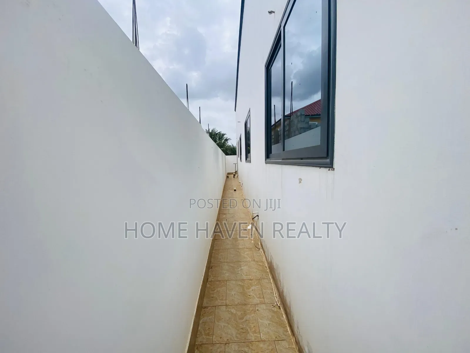 3bdrm House in Spintex Lashibi 19, Baatsona Total for sale