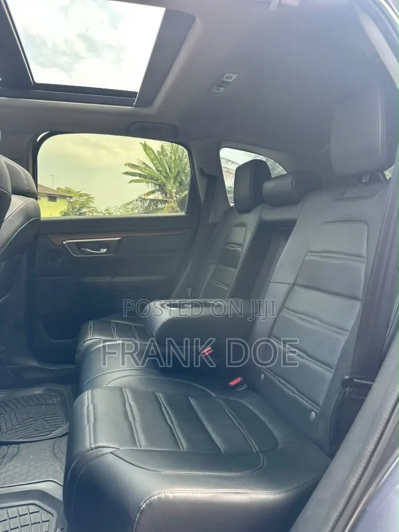 Honda CR-V Touring 2022 Gray
