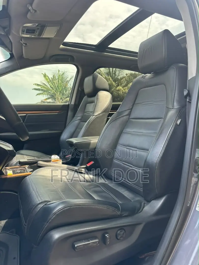 Honda CR-V Touring 2022 Gray