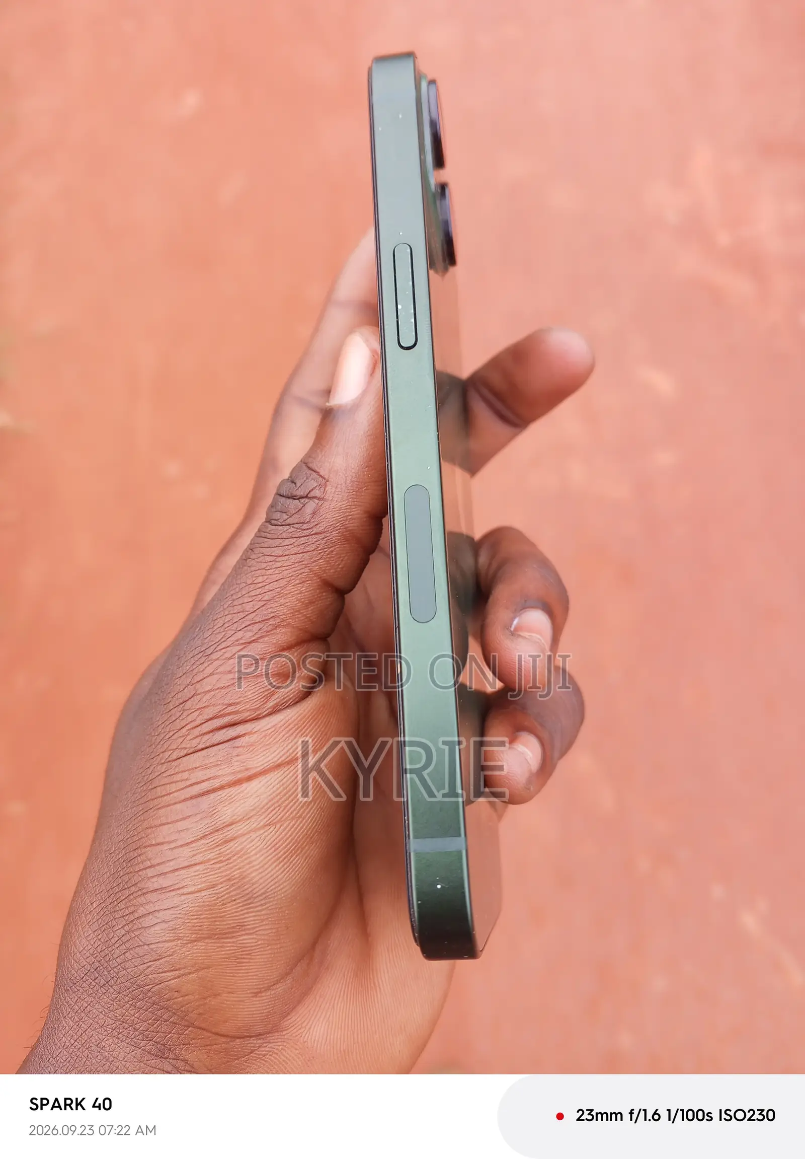 Apple iPhone 13 128 GB Green